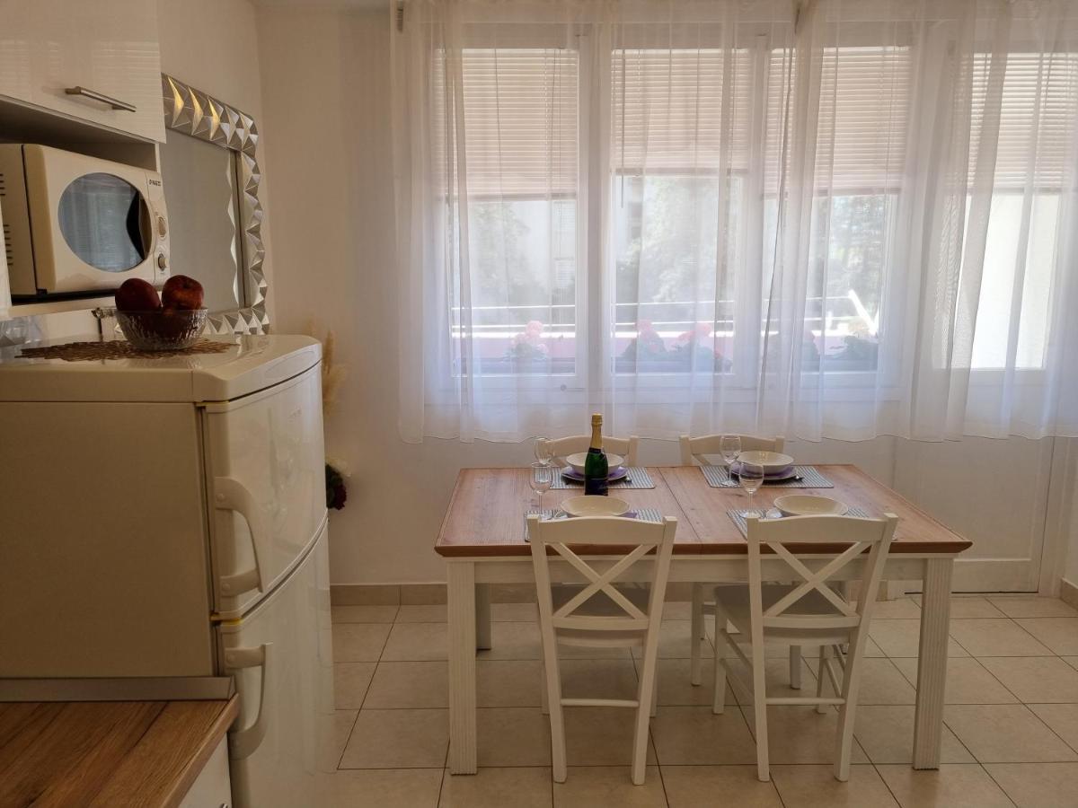 Babylu Apartman Zadar Extérieur photo