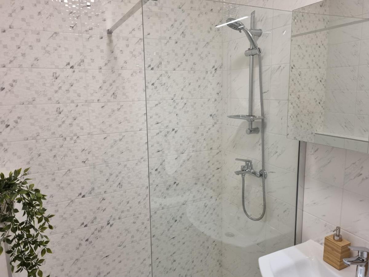 Babylu Apartman Zadar Extérieur photo
