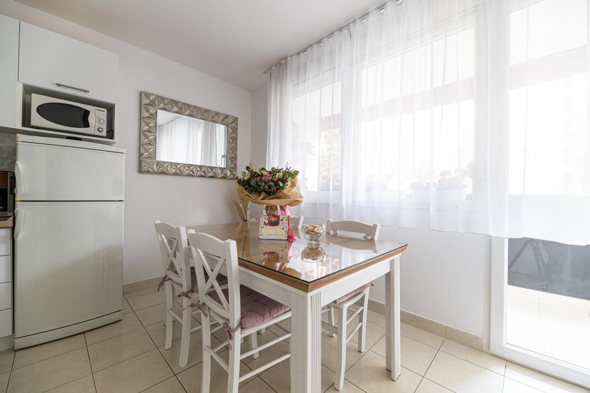Babylu Apartman Zadar Extérieur photo